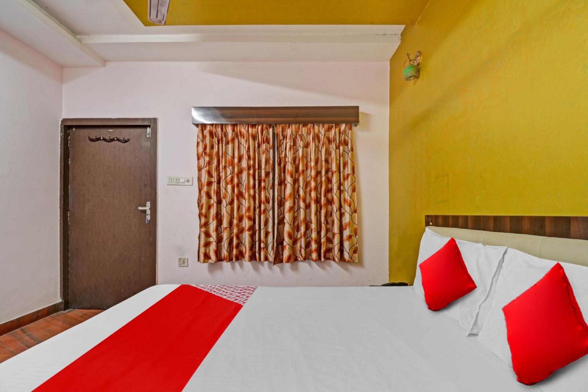 Hotel O Shree Balaji Hotel & Restaurant Bedla Exterior foto